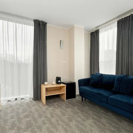 Functional With Ac Lechicka Very Berry By Renters Apartamento *
